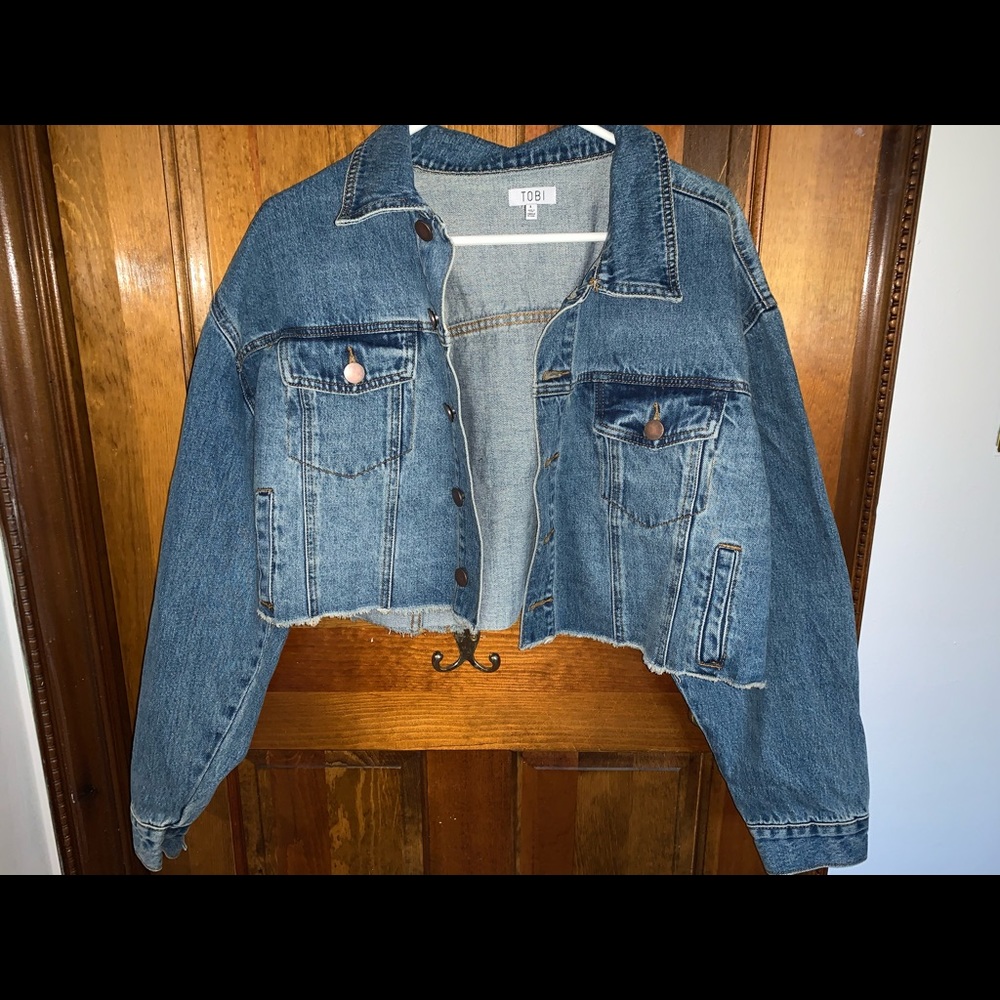 Cropped jean jacket